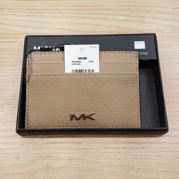 MICHAEL KORS Credit Card Case Holder Tan Pebbled Leather Wallet Logo $48 - Picture 1 of 5